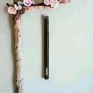 Concealer Brush Il Makiage